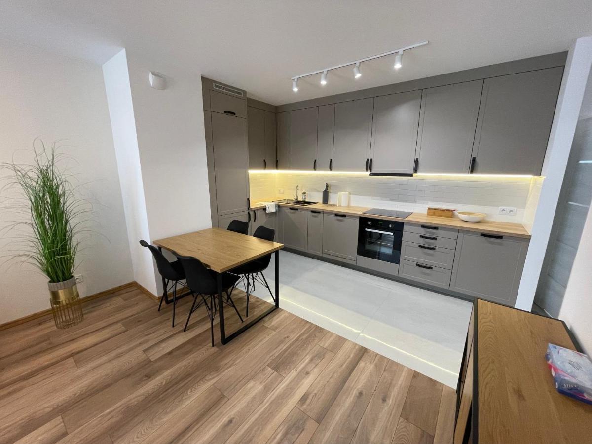 Newport Industrial Apartment Βαρσοβία Εξωτερικό φωτογραφία