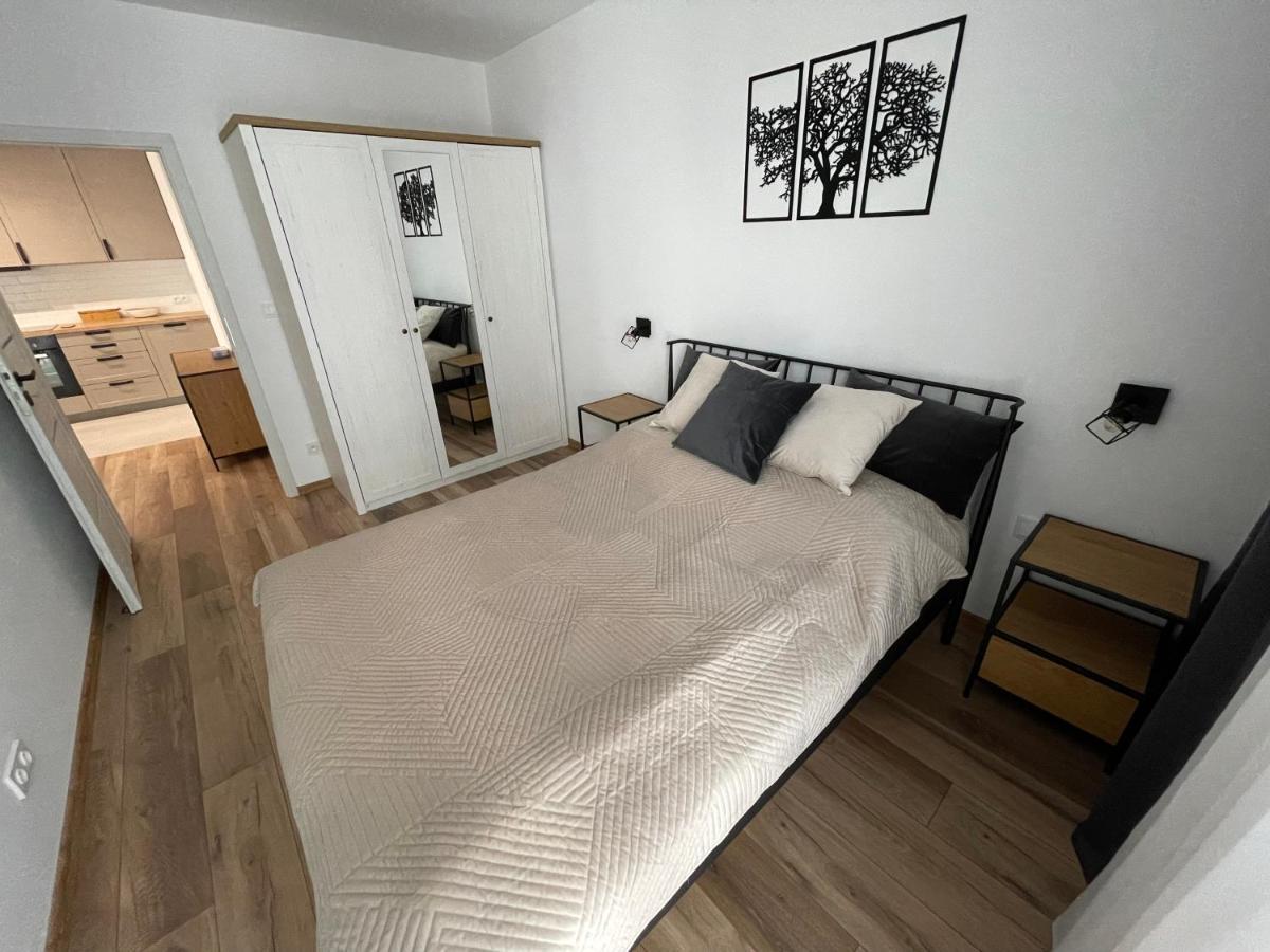 Newport Industrial Apartment Βαρσοβία Εξωτερικό φωτογραφία
