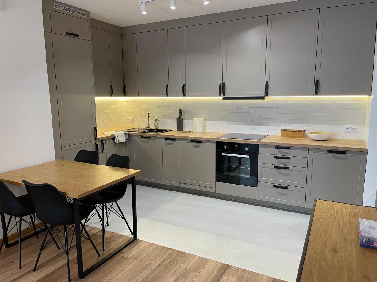 Newport Industrial Apartment Βαρσοβία Εξωτερικό φωτογραφία