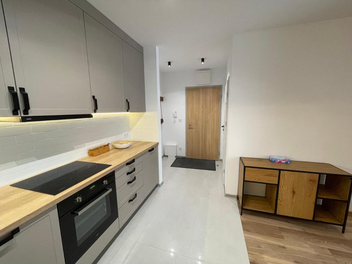 Newport Industrial Apartment Βαρσοβία Εξωτερικό φωτογραφία
